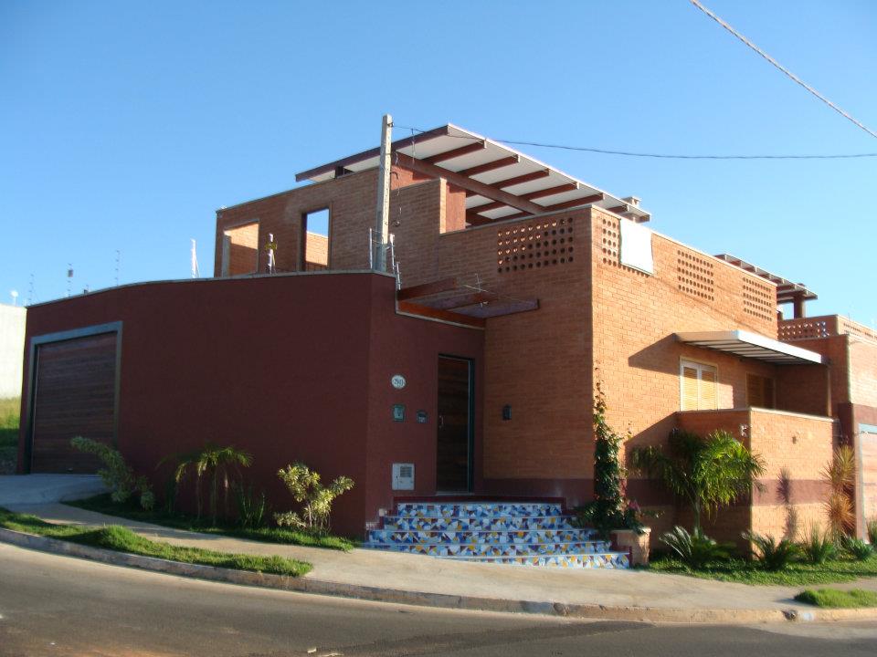 Casa em tijolo ecológico